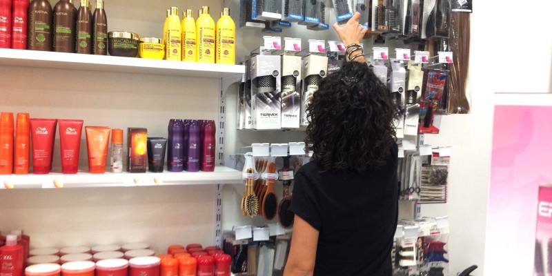 GROWTH OPPORTUNITIES IN THE PROFESSIONAL HAIRDRESSING INDUSTRY