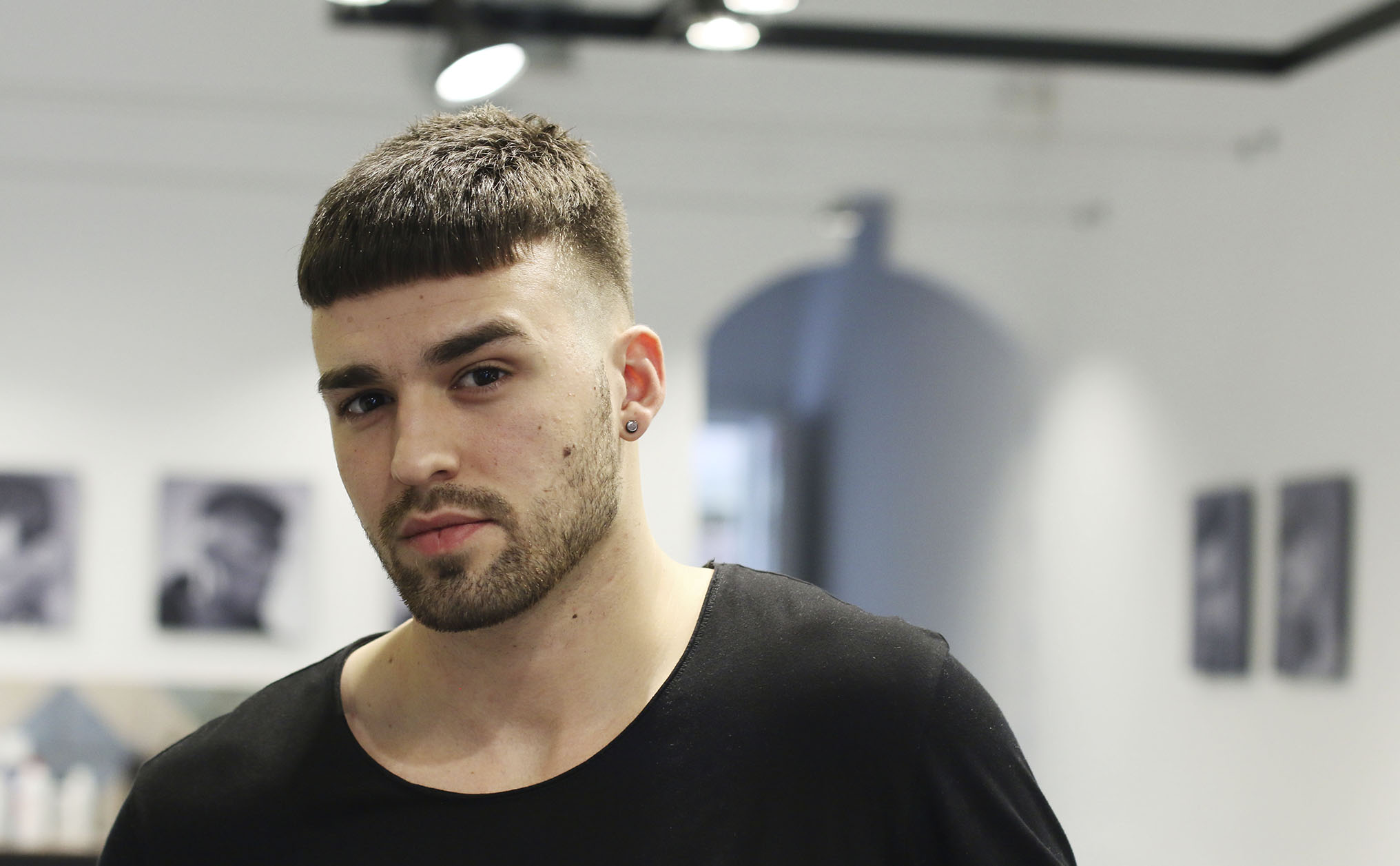 tendencia en corte de pelo masculino