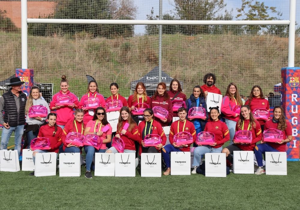 Equipo femenino de Rugby FCBarcelona con Termix