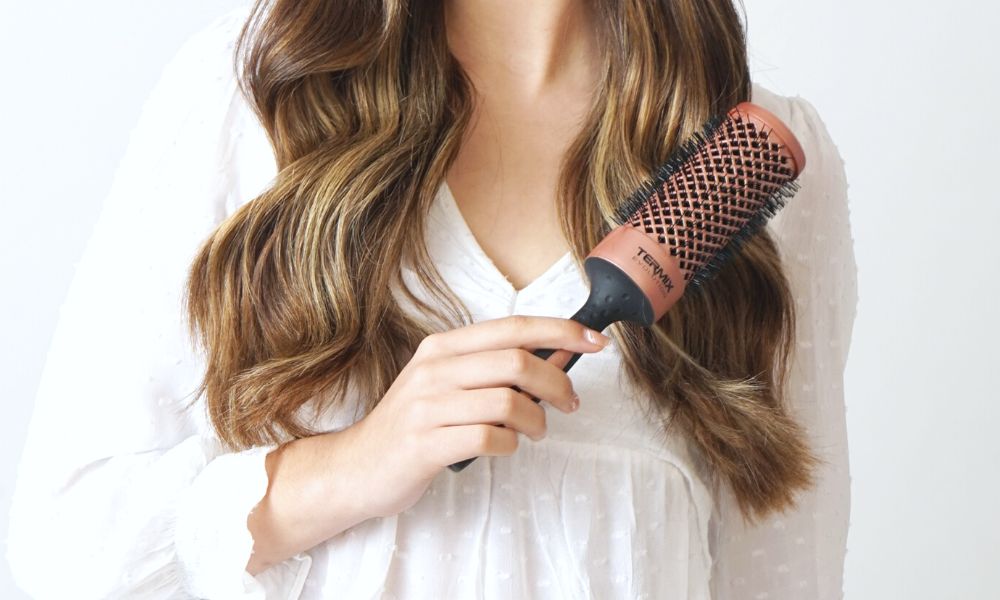La importancia de elegir el cepillo de Termix correcto para tu pelo